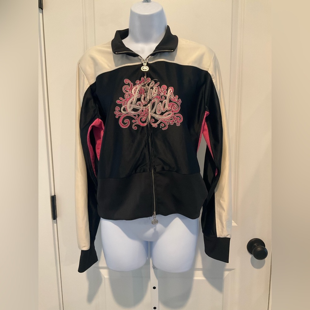 Ecko Red Jacket.
Size XL.